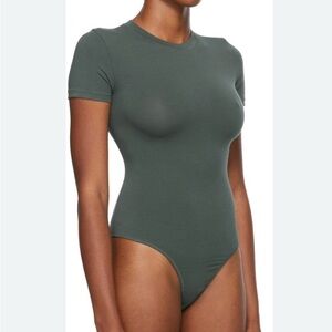 SKIMS Stretch Cotton Jersey Bodysuit Thong Deep Sea S Small